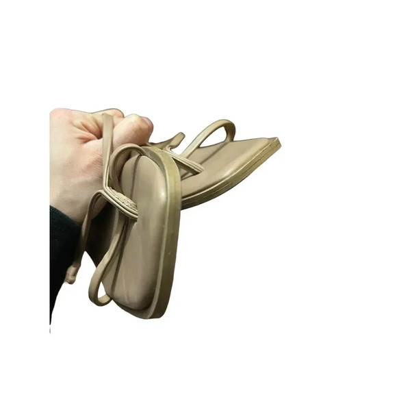 STEVE MADDEN Tan Khaki Flat Sandals Size 8.5 - Picture 4 of 6